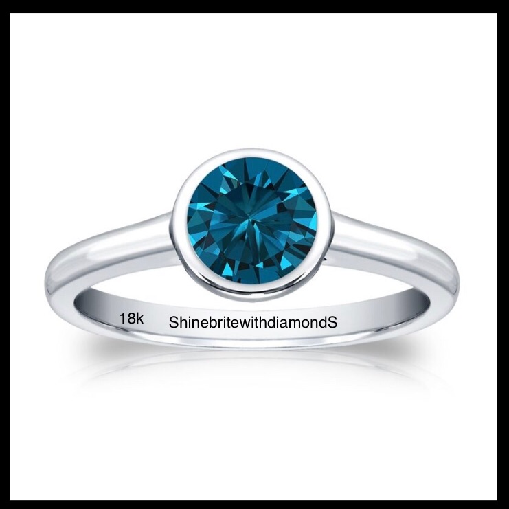 18k White Gold Blue Diamond Set Of 3 995$